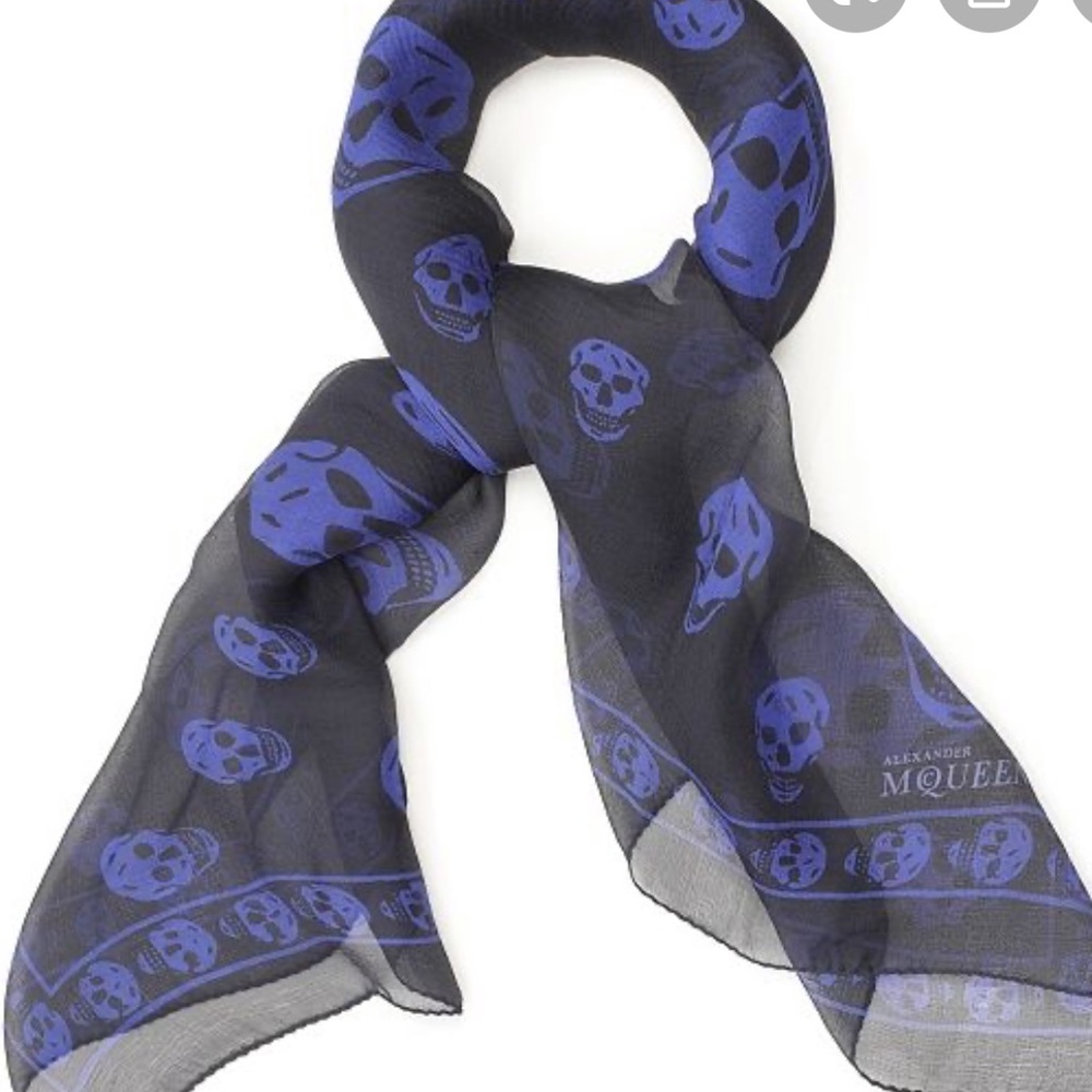 Alexandra McQueen Skull Scarf in Black and Blue